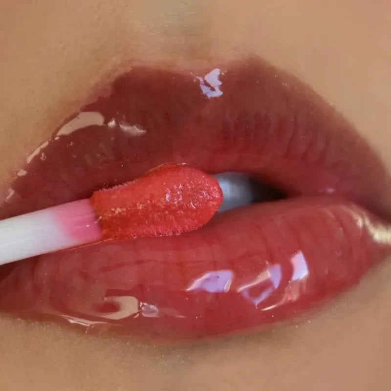 Moira Glow Getter Hydrating Lip Oil [Juicy Red] 4.6ml